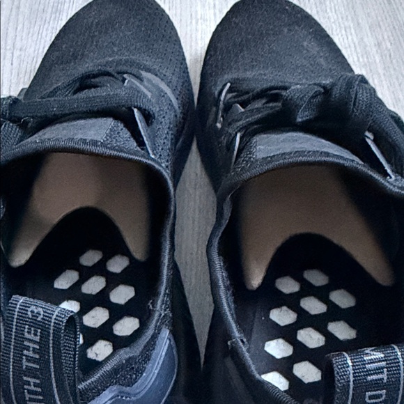 Adidas Iridescent Men's Black and Blue Sneakers - Picture 3 of 4